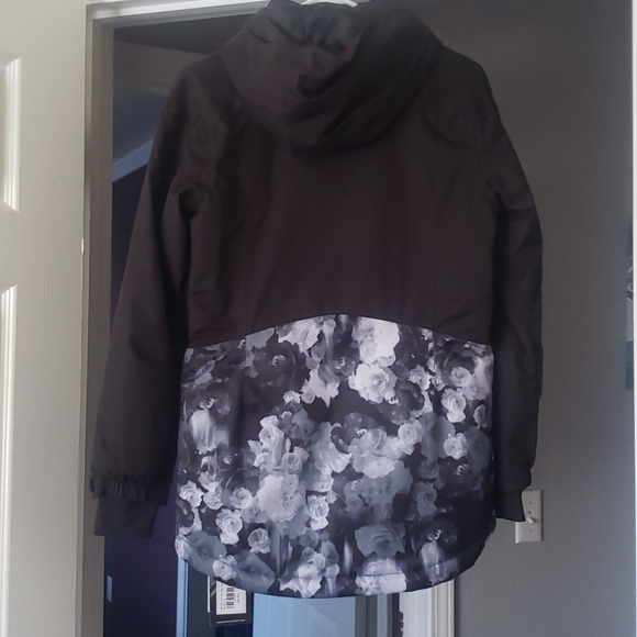 Girls Ski Jacket - Picture 2 of 8